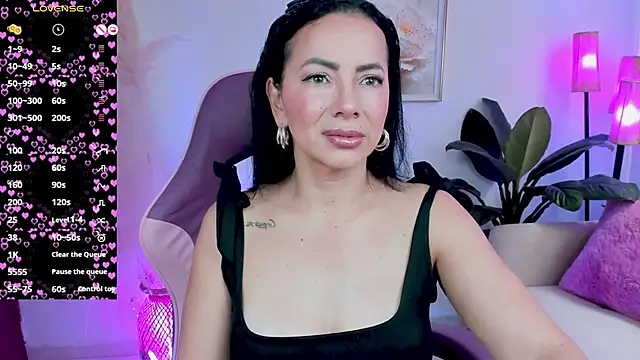 veronika naughty online show from 01/09/26, 02:53