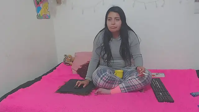 yournaughtyandsexyprinces online show from 12/04/24, 03:26