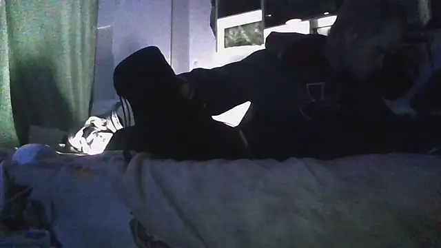 jaxx12369 online show from 12/14/25, 04:23