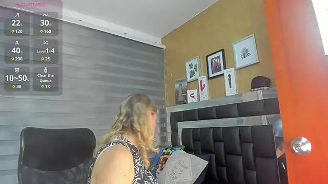 charlotte  G online show from 01/20/25, 11:56
