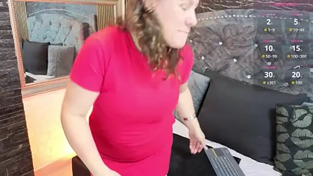 charlotte  G online show from 04/08/26, 11:21