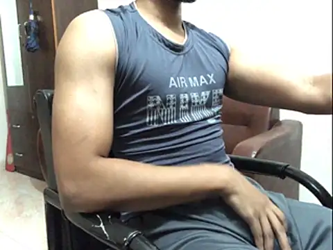 Zeuhorny online show from 12/01/25, 08:58