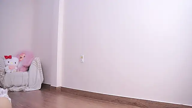 Miuzxc online show from 03/19/25, 04:14