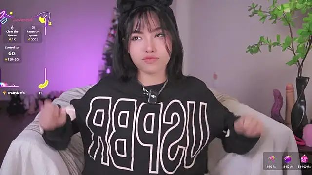 Miuzxc online show from 09/18/25, 04:47