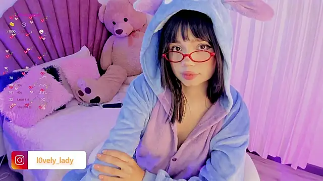 Snapshot of Lovely_celestte chatting on 03/12/25, 12:42 Lovely celestte online show from 03/12/25, 12:42