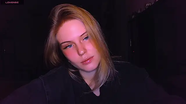 VoluptuousDreams online show from 02/22/25, 04:09
