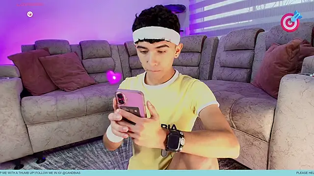 Snapshot of Niico_Cruz chatting on 09/17/25, 10:11 Niico Cruz online show from 09/17/25, 10:11