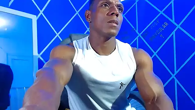 Snapshot of alexander_megan chatting on 12/07/24, 03:58 alexander megan online show from 12/07/24, 03:58