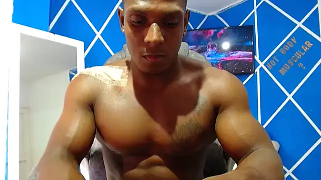 Snapshot of alexander_megan chatting on 10/18/25, 02:51 alexander megan online show from 10/18/25, 02:51