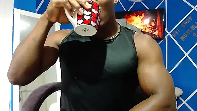 Snapshot of alexander_megan chatting on 11/07/25, 12:49 alexander megan online show from 11/07/25, 12:49