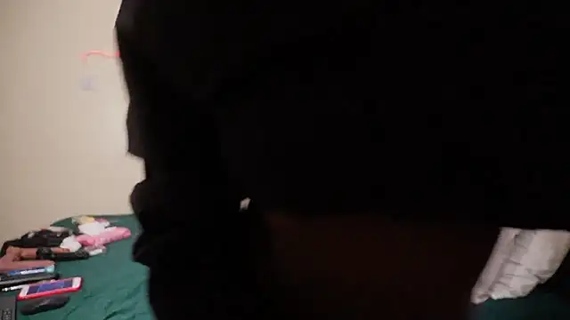 Snapshot of _Watuluv_ chatting on 02/15/25, 07:28  Watuluv  online show from 02/15/25, 07:28