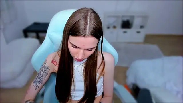 StellaLawless online show from 03/16/25, 10:53