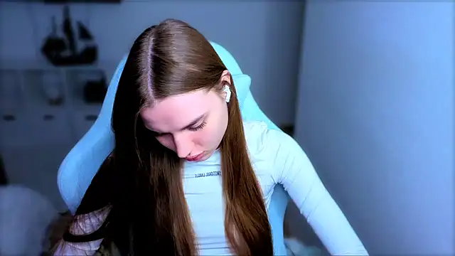 StellaLawless online show from 10/29/25, 03:58