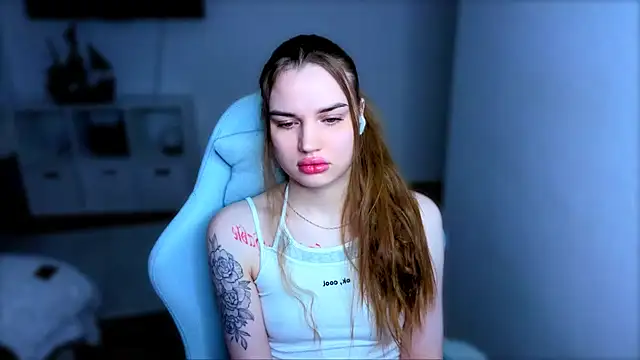 StellaLawless online show from 11/26/25, 11:06