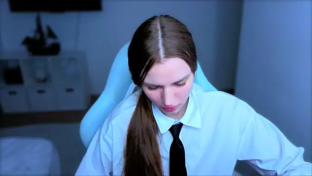 StellaLawless online show from 03/18/26, 09:18