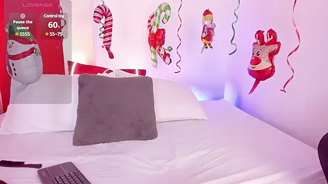 MarilynSmIith online show from 12/18/24, 03:00