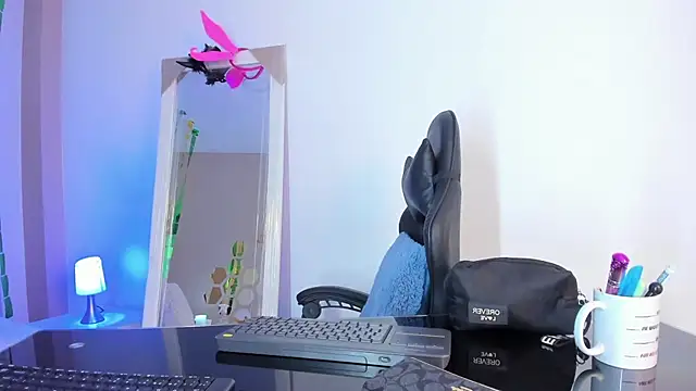 MarilynSmIith online show from 03/07/26, 11:40