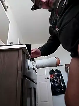 ILive2plezz online show from 01/26/25, 06:58