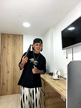 bob petterson online show from 10/11/25, 04:22