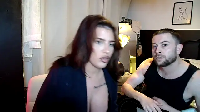 Bustyjessicalouu online show from 12/22/24, 06:04