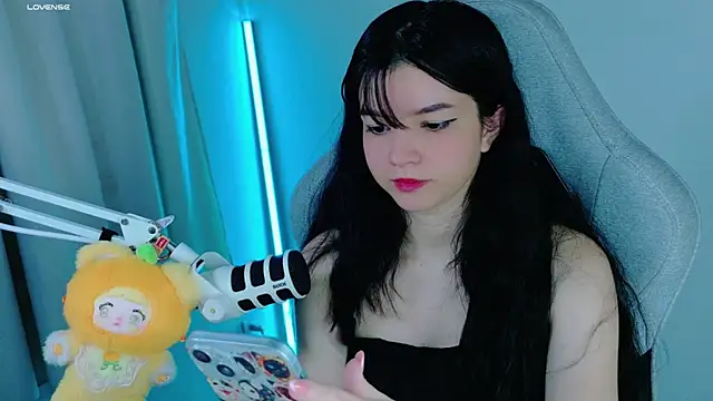 Snapshot of stephybrown chatting on 09/14/25, 12:21 stephybrown online show from 09/14/25, 12:21