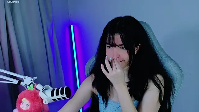 Snapshot of stephybrown chatting on 10/03/25, 11:13 stephybrown online show from 10/03/25, 11:13