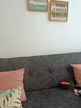 valecruz903 online show from 01/13/26, 04:34