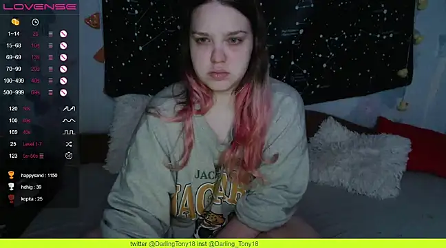 Snapshot of darling_tony chatting on 02/01/25, 10:55 darling tony online show from 02/01/25, 10:55