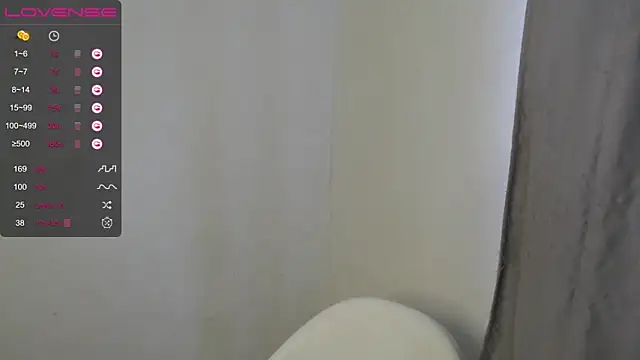 Snapshot of darling_tony chatting on 09/18/25, 11:56 darling tony online show from 09/18/25, 11:56