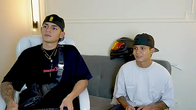 Paradise boy s online show from 01/25/25, 12:59