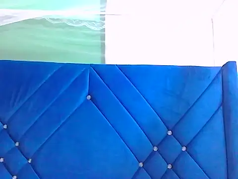 Snapshot of Baibe-leila chatting on 10/06/25, 03:48 Baibe-leila online show from 10/06/25, 03:48