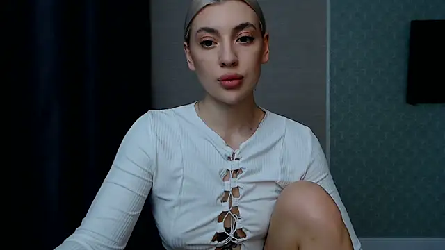 hot-sasha9 online show from 03/15/25, 04:32