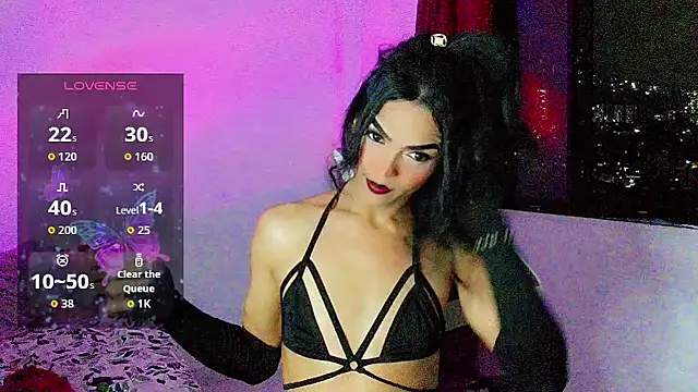 Snapshot of Ms-Zoehans chatting on 10/02/25, 02:18 Ms-Zoehans online show from 10/02/25, 02:18