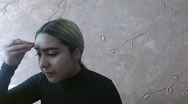 Miabonnett  online show from 02/07/25, 01:01