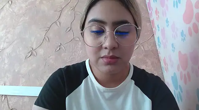 Miabonnett  online show from 02/19/25, 03:05