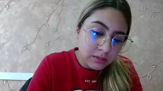 Miabonnett  online show from 03/11/25, 06:19