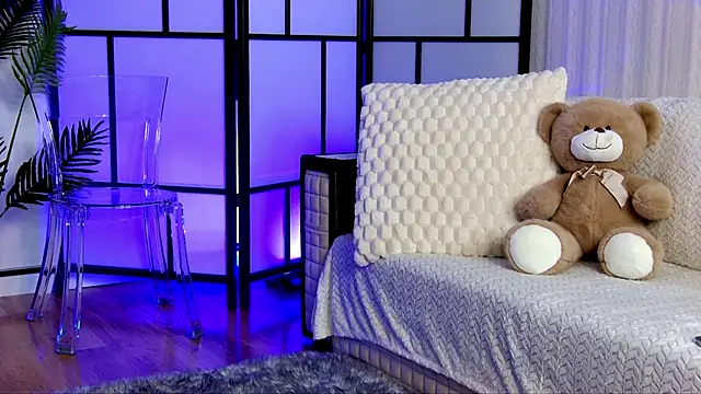 OnlyXandra online show from 11/24/25, 05:51