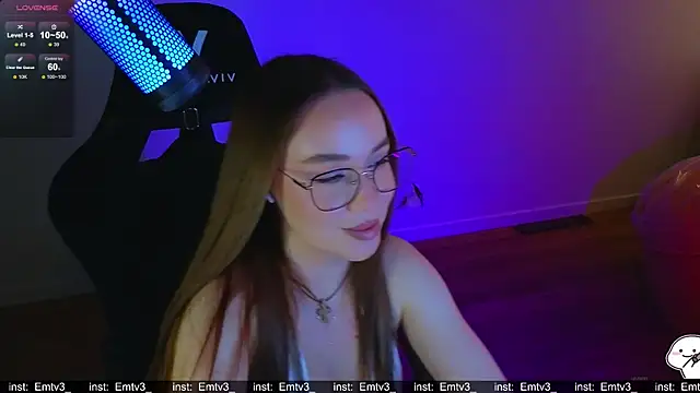 Emili1- online show from 04/08/26, 10:26