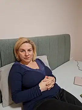 FrauleinSchmitt online show from 01/18/25, 02:44