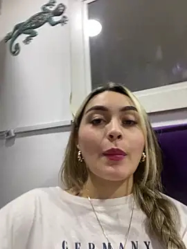 emma oxford online show from 12/17/24, 02:33