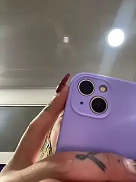 emma oxford online show from 02/10/25, 08:31