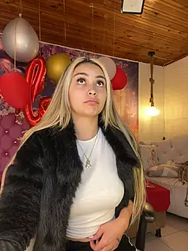 emma oxford online show from 02/18/25, 08:25