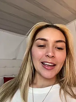 emma oxford online show from 02/22/25, 08:42