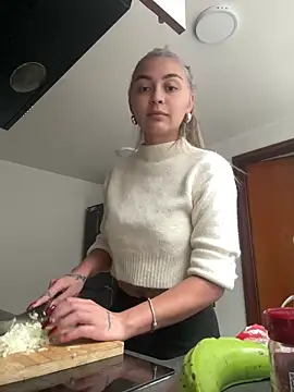 emma oxford online show from 02/03/26, 05:18