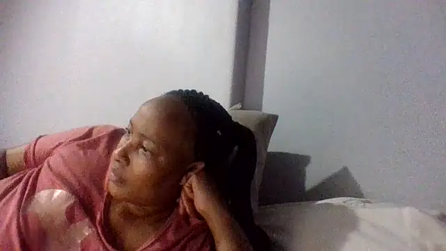 BabeAssXX online show from 11/21/25, 04:38