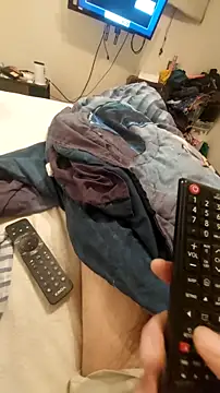 RunawayGraffiti9 online show from 02/11/26, 05:34