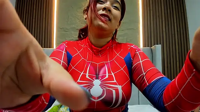 MADISON ROWAN1 online show from 05/04/26, 03:13