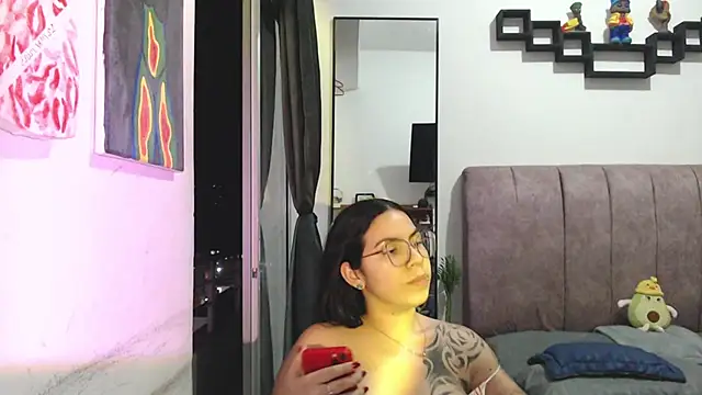 Liza Thurner online show from 09/09/25, 12:32