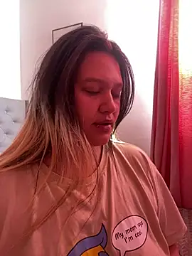 Ari Martin online show from 02/06/25, 01:32