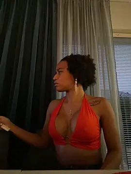 Black Dolll online show from 12/29/24, 01:49